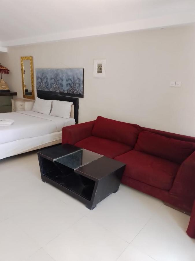 Marinos Place Legian Exterior foto